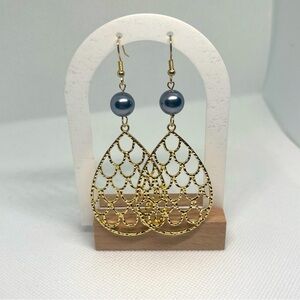 Hawaiian Inspired Fish Net Drop Earrings